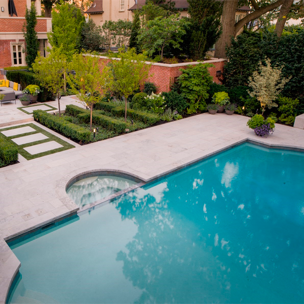 piscine privée et paysage par Coivic