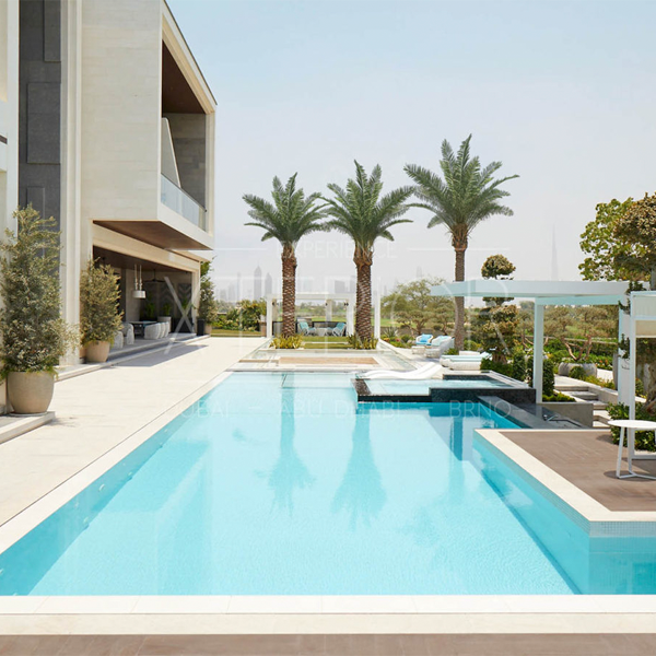 piscinas y zonas relax en resort