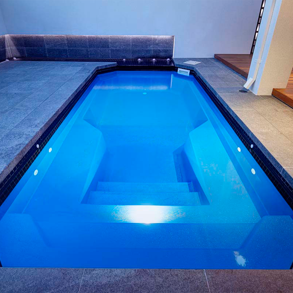 petite piscine prefabriquée